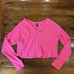 Pink V-Neck Long Sleeve Crop Top